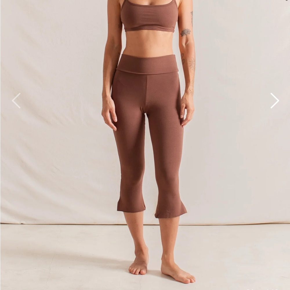 Indigo Luna Bella Bamboo Capri Chocolate Size Small